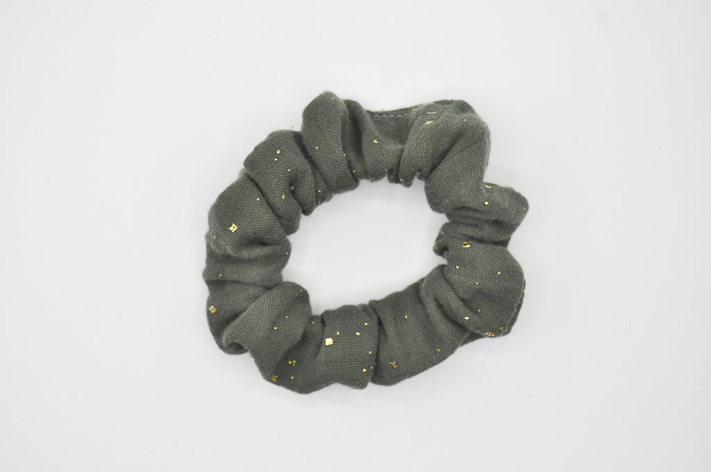 Basic Scrunchie // Riley