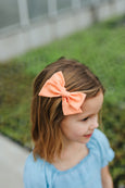 Claire // Gerber Daisy