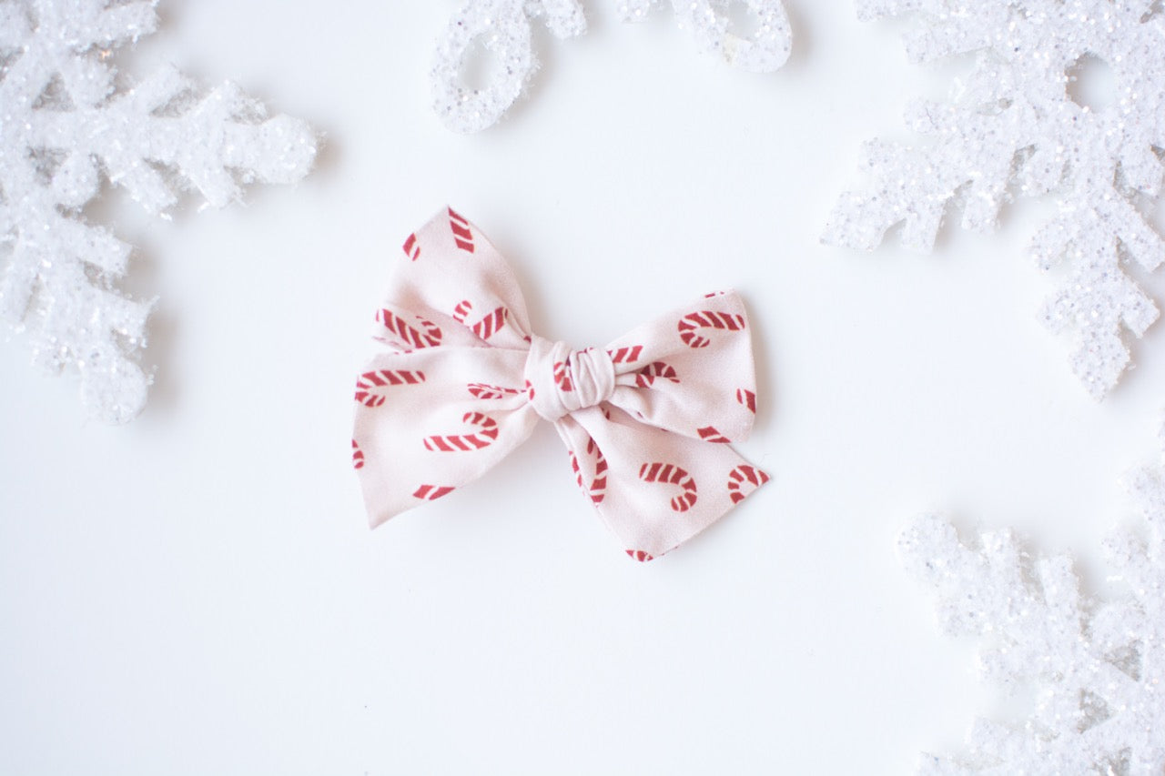 Mini Claire // Peppermint Kisses