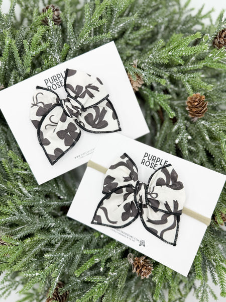 Mini Opal // Black Tie Christmas