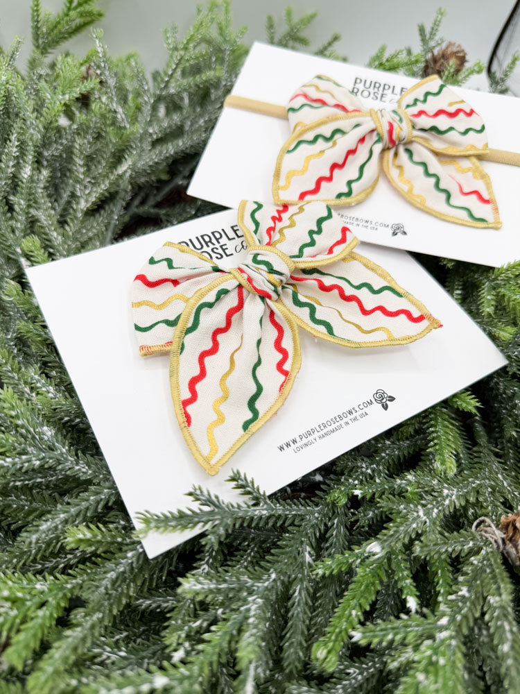 Mini Opal // Grandma's Wrapping Paper