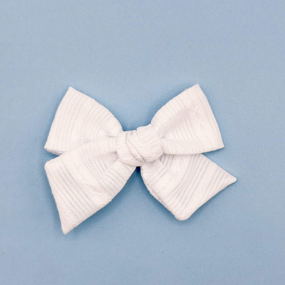 Medium Claire // White Stripe
