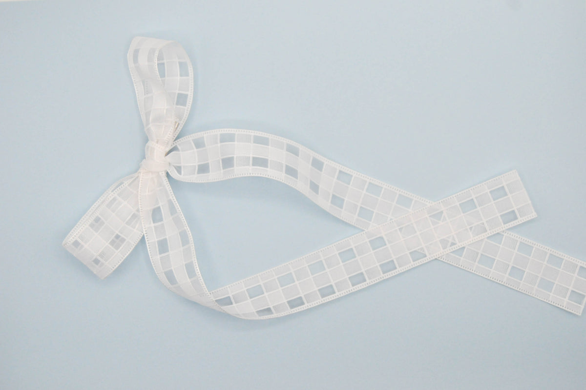 Catherine// Basket Weave: White