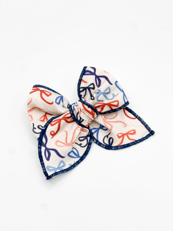 Mini Opal // Bowtastic