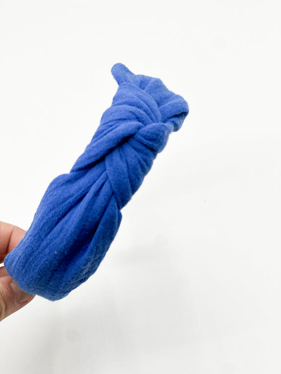 Hallie Knot // Yankee Doodle