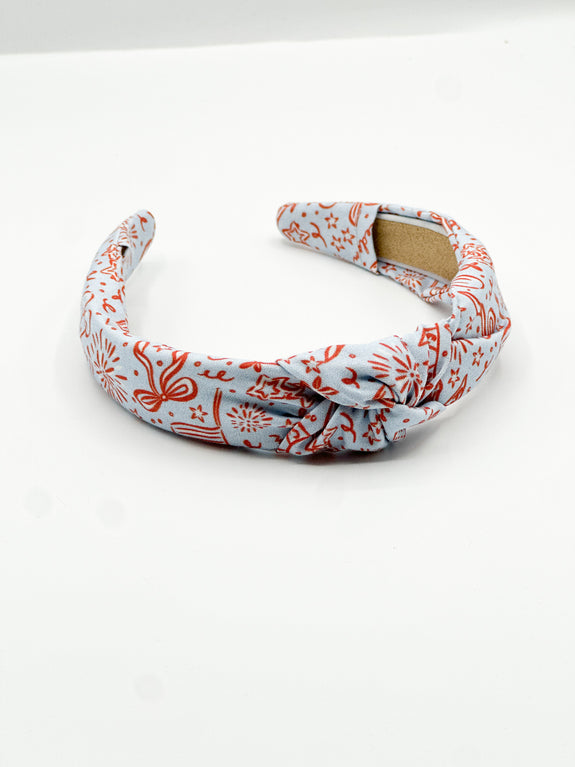 Hallie Knot // Freedom