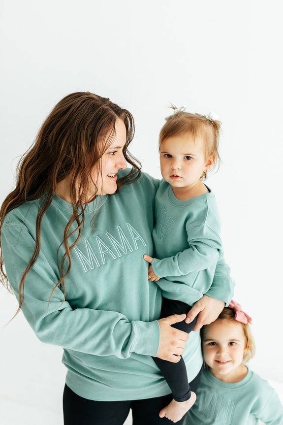 Sweatshirt // MAMA Thin Font