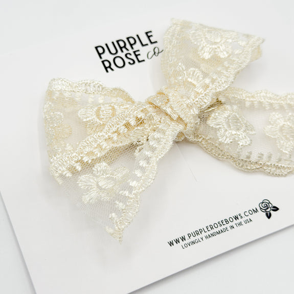 Florence // Cream Lace