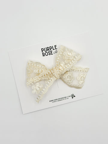 Florence // Cream Lace