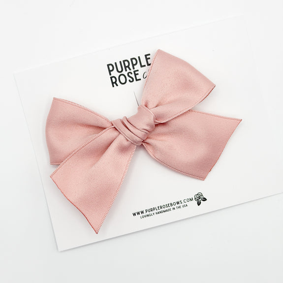 Claire// Satin: Soft Pink