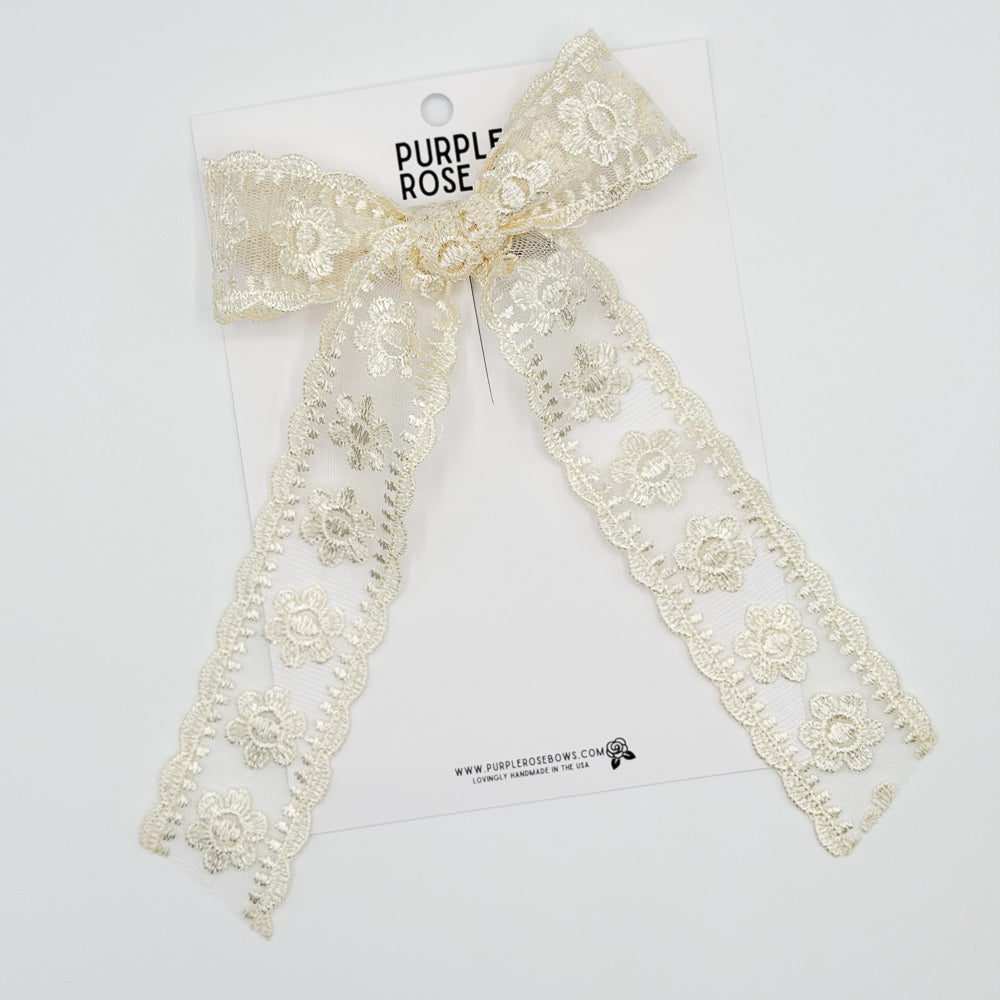 Catherine // Cream Lace