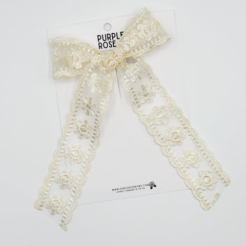 Catherine // Cream Lace