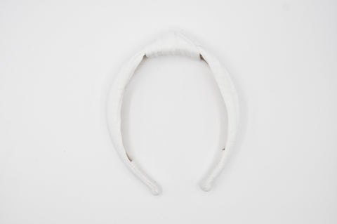 Hallie Knot // Eleanor