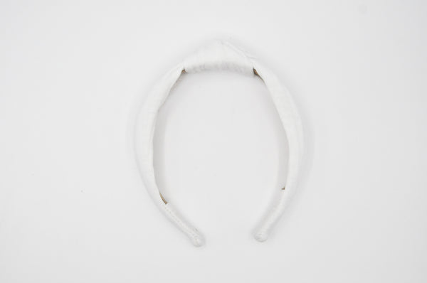 Hallie Knot // Eleanor