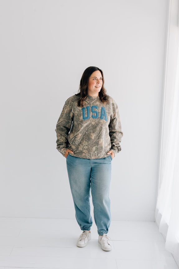 Crewneck // Camo USA in Denim
