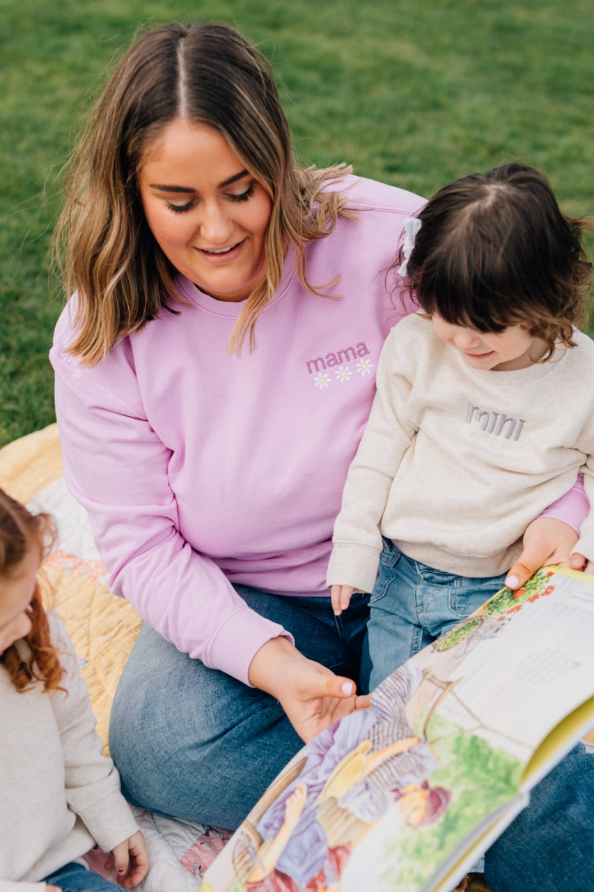 Purple Daisy Mama Crewneck