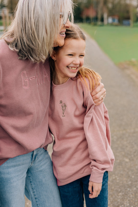 Crewneck // Custom Grandma Name Thin Font